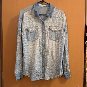 Patterned jean button up shirt size large